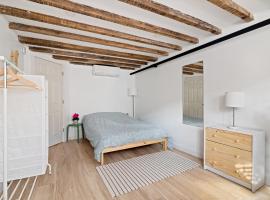 Hotel Photo: Cozy, Large and Fully Furnished - Near the L Train
