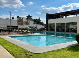 รูปภาพของโรงแรม: Departamento moderno en Guadalajara