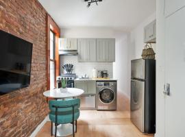 호텔 사진: 153-5A Charming 2BR LES W D