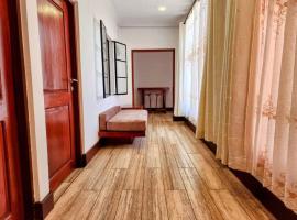 Foto do Hotel: Cozy 2 bedroom in Moshi Town