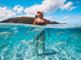 Barefoot Kuata Island Resort, hotel in Kuata