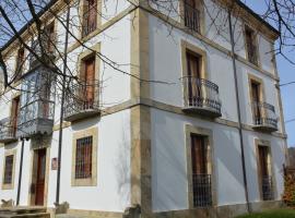 Zdjęcie hotelu: Casa Rural San Ignacio: una casa indiana en Soria
