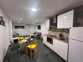 होटल की एक तस्वीर: Loft Entero Centro Alicante