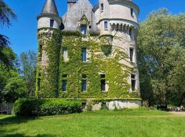 Photo de l’hôtel: Demeure de 7 chambres avec piscine privee terrasse et wifi a Mosnay