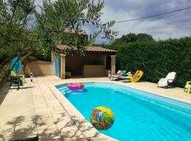 Hotel foto: Villa de 3 chambres avec piscine privee terrasse et wifi a Saint Alexandre