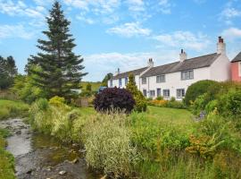 Hotel Photo: 3 Bed in Caldbeck 86087