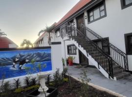 Hotel Photo: Orca Estate Guesthouse Self-catering Accommodation