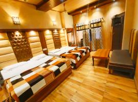 Hotel Stay Revoli - Just Half k.m From Golden Temple, hotel Amritszárban