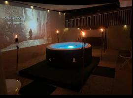 מלון צילום: Astrolax Cinema with Jacuzzi & 4D Massage Chair