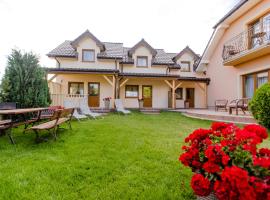 Domki i Pokoje -WISIENKA,位于里沃的酒店