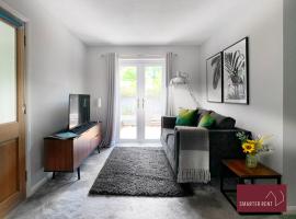 Хотел снимка: Finchampstead, 1 Bedroom House with garden