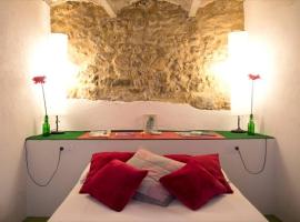 Hotel foto: One bedroom property with wifi at Bellcaire d'Emporda 5 km away from the beach