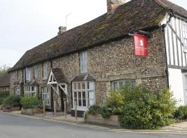 A picture of the hotel: The Red Lion Hotel