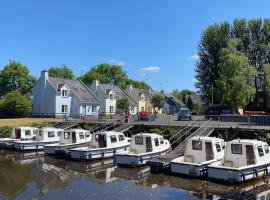 Хотел снимка: Leitrim Quay - Riverside Cottage 1