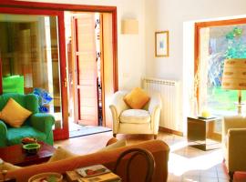 Hotel fotografie: 4 bedrooms appartement with terrace and wifi at Barbarano Romano