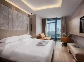 SF HOTEL Penthouse Residences