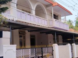 Фотографія готелю: MayFlower Home Stay Kannur, Near Payyambalam Beach