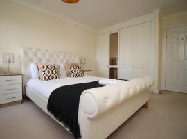 Hotel foto: Chartwell Grove (Spacious 7 BR with FREE parking)