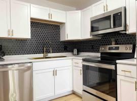 Gambaran Hotel: Henderson Haven / KING 2BD/1BA Apartment