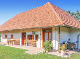 Hotel Photo: Nice Home In Heiligenbrunn With Kitchen