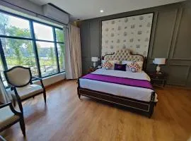 RT Grace Royal Taj Hotel Sukkur