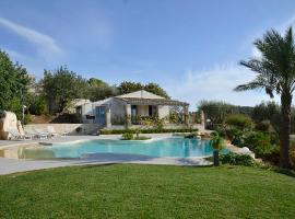 Hotel Foto: Villa Iris - Happy Rentals