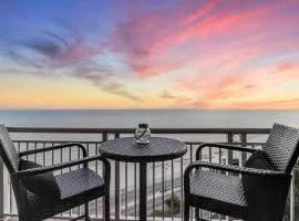Gorgeous Oceanview 3BR Luxury Condo - Latitude