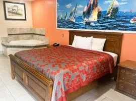 Pecan Valley Inn & Suites