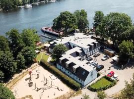 A picture of the hotel: Hotel Himmel und Havel