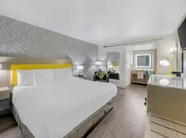 Hillstone Inn Tulare, an Ascend Collection Hotel