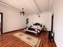 Ξενοδοχείο φωτογραφία: Kebena spacious room with private jacuzzi and walk in closet