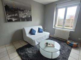 Hotel Foto: Appartement cosy dans beau village de Champagne