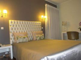 Hotel Photo: Rio Maior Hotel