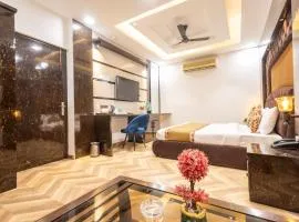 Hotel Cosmo Near BLK Hospital Karol Bagh