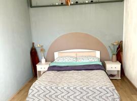 A picture of the hotel: Zen Andreea Apartament