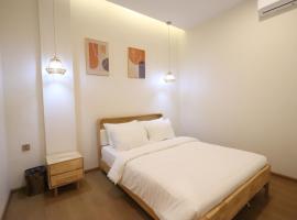 Casabella Homestay 201 Batam Penuin, hotel v destinaci Nagoya