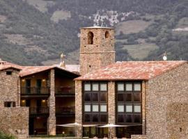 A picture of the hotel: LA HOSTERIA DE TOLORIU, el alt Urgell