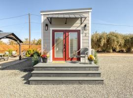 Hotel foto: Red Door Tiny Home Lewis Ranch