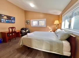 Hotel foto: Newly Renovated Home in Central Aurora