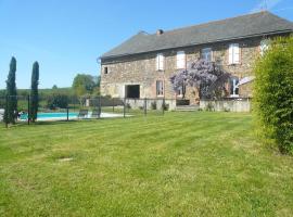 Hotelfotos: Gîte le chant des tournesols piscine chauffée