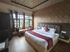 Shimla Royale - Mountain Zest, hotel em Shimla