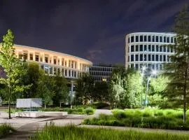 Sound Garden Hotel Airport