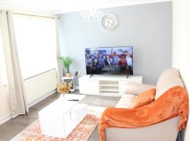 Hotel Photo: Exquisite Stays Free parking, fast WiFi, close to city centre