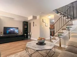 Entire Home in North Potomac