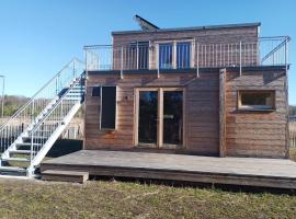 Hotel Photo: Holzhaus am Bergheider See