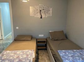 Hotel Photo: Adana Centrum Flat 1