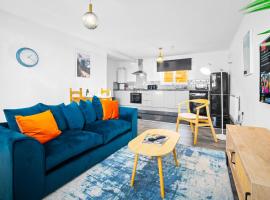 Hotel kuvat: Stylish New Apartment - Free Wifi & Netflix - 3MH