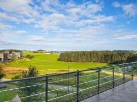 Hotel fotografie: Wonderful appartement with a nice view. Parking!