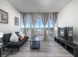 Foto di Hotel: Mountain view Condo beside UofC, CTrain, Mall, Gym