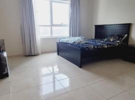 מלון צילום: 2BHK Orient Tower-Ajman